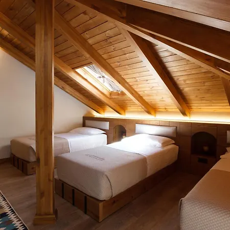 Cumaku Boutique & Gjirokastër