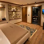 Cumaku Boutique & Hotel *