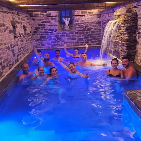 Cumaku Boutique & Отель Гирокастра